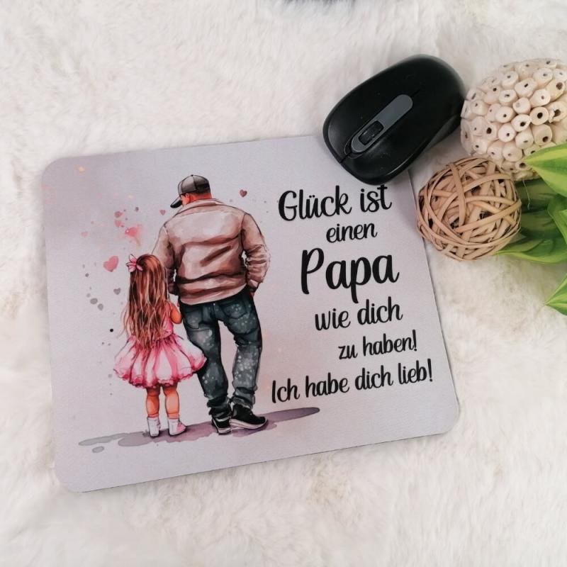 Mousepad mit Spruch Glück ist einen Papa wie dich zu haben, Variante Papa und ein Mädchen, Nahaufnahme